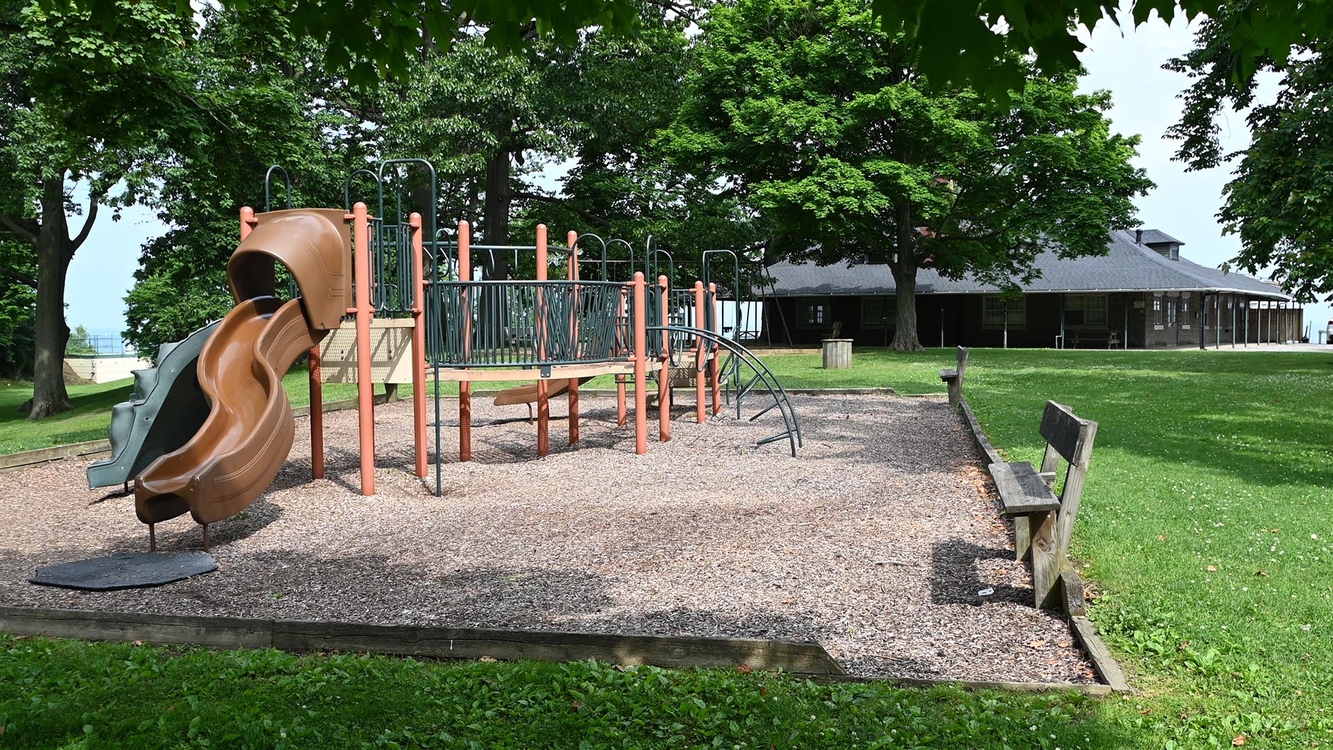Mentor Beach Park