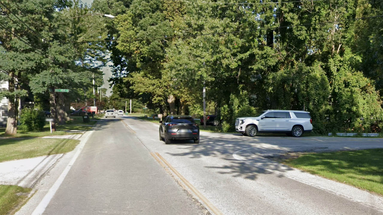 An eastbound view of the intersection of Jackson Street and Mill Moor Road.