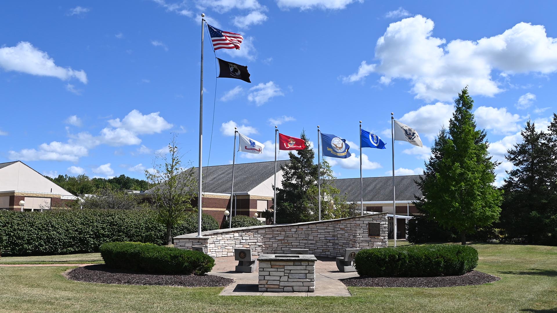 An image of the Mentor Veterans Memorial at the corner of Center Street and Civic Center Boulevard.