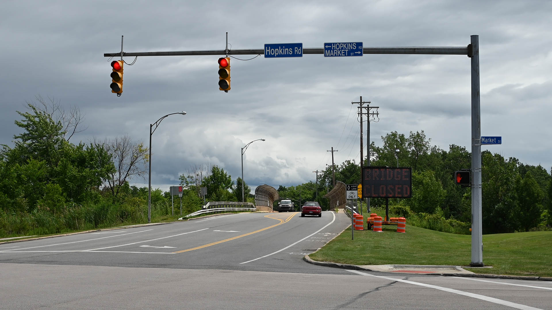Munson Road overpass to close July 15, 2024, for 30 days for bridge maintenance project.