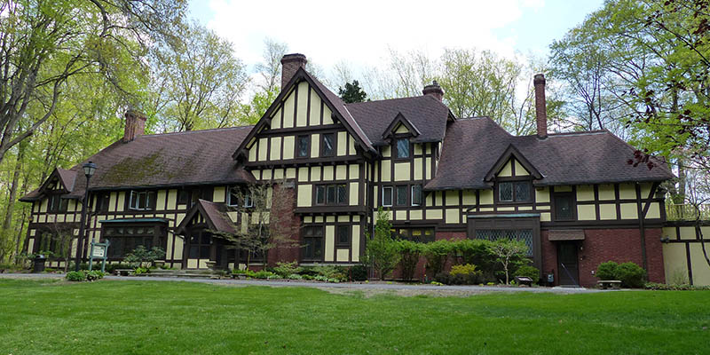 Wildwood Cultural Center in Spring