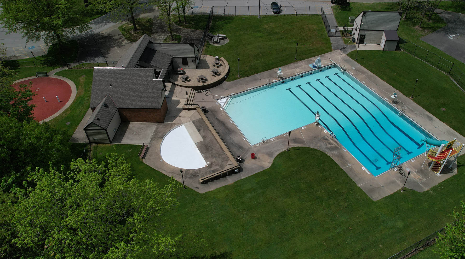 An aeriel view of Morton Pool and Splashpad in Mentor, Ohio.