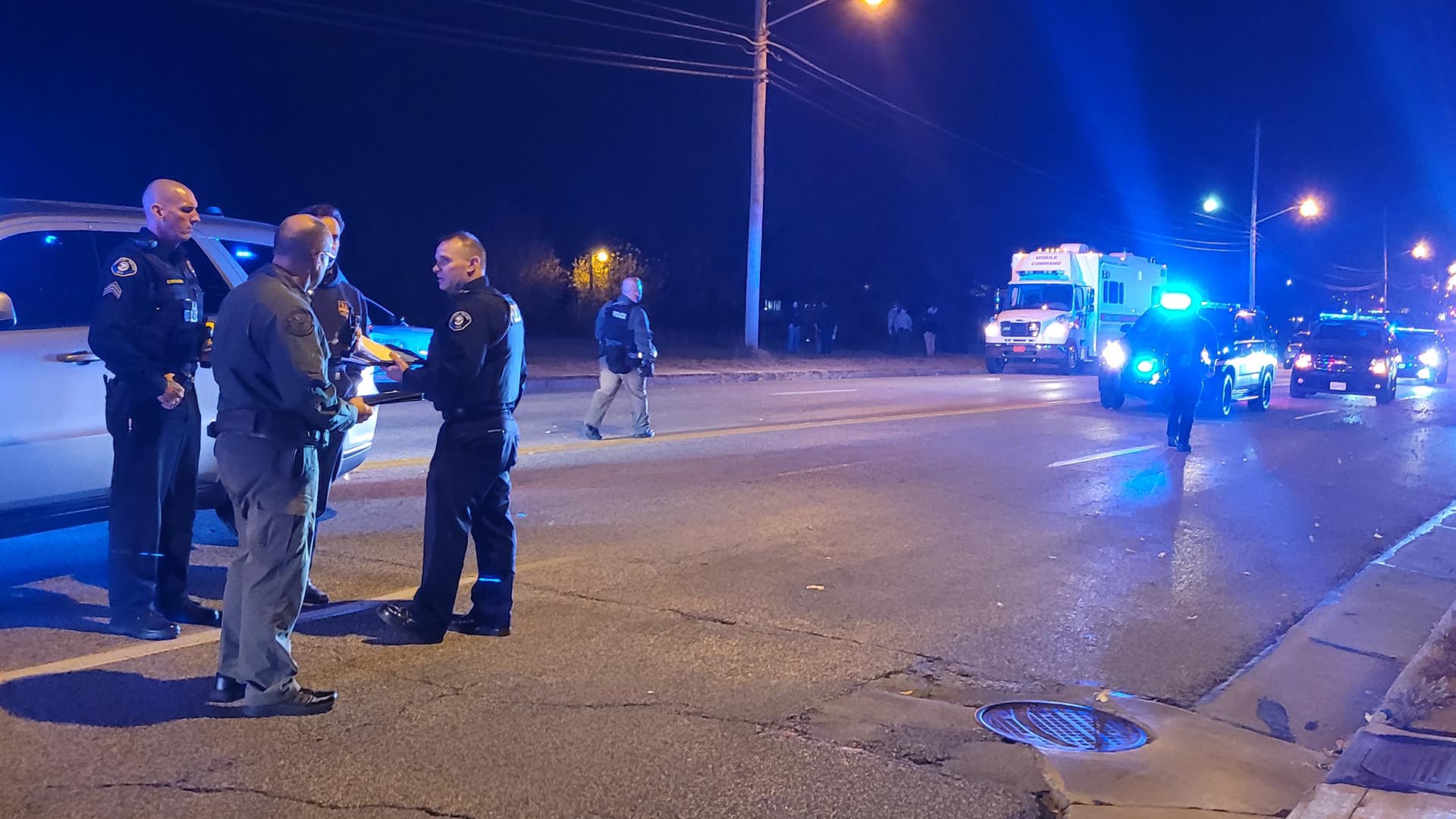 Mentor Police on Scene at Mentor Green Mobile Estates Shooting