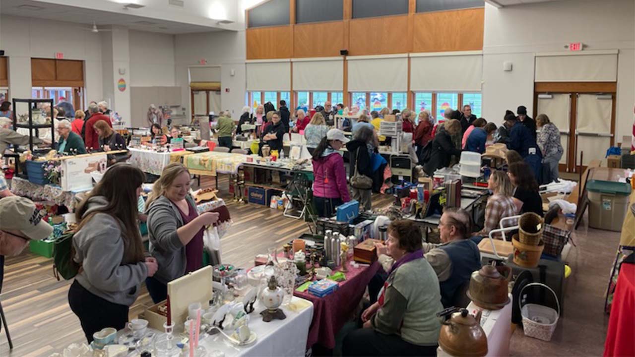 Mentor Senior Center Garage Sale