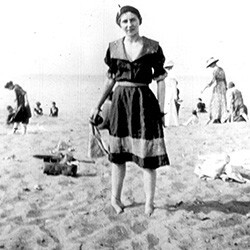 1918 photo of woman at Mentor Beach Park
